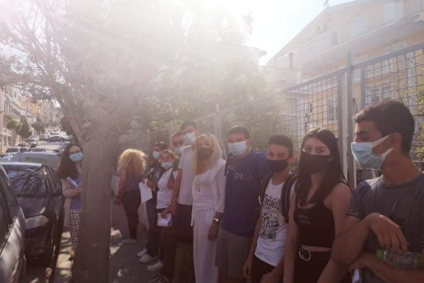 frontistirio-ksenon-glosson-argostoli-1746241B95E-2578-7200-92CF-3E470AEE9517.jpeg