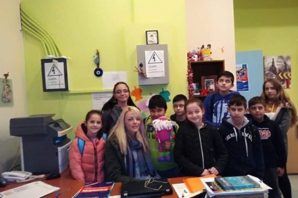 frontistirio-ksenon-glosson-argostoli-1772BF5F336-A547-E602-691F-465B52884480.jpeg