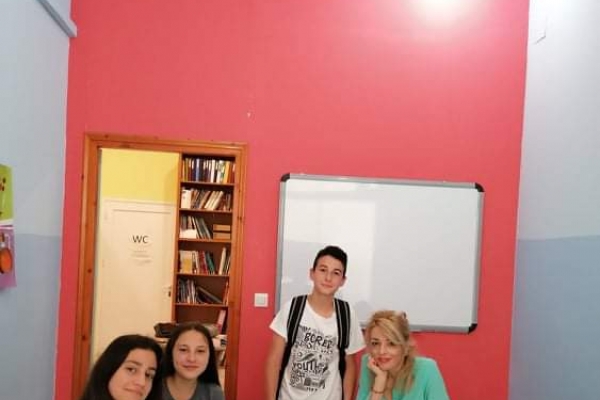 frontistirio-ksenon-glosson-argostoli-2053CFB53C0-4503-F41D-BA5D-6B67A3B34360.jpeg