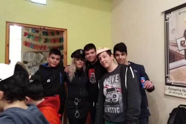 frontistirio-ksenon-glosson-argostoli-73AAF4ADF0-D990-9975-4A1D-3128A1EB963C.jpeg
